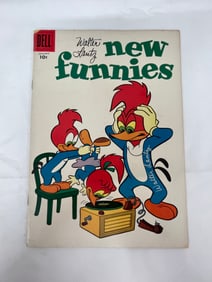 Walter Lantz Signed Woody Woodpecker New Funnies Dell Comic #239 Jan 1957