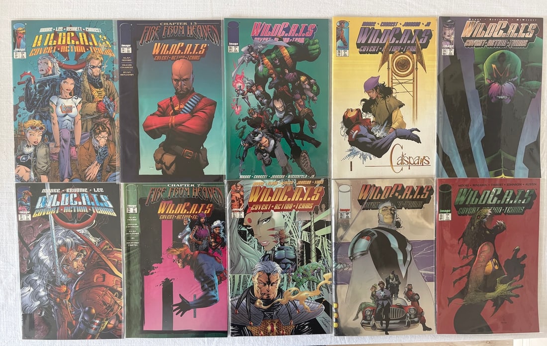 Vintage Comic Book Collection Lot: Vintage Comic Book Collection Lot