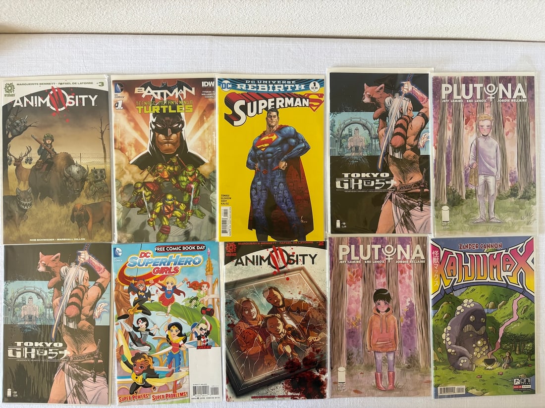 Vintage Comic Book Collection Lot: Vintage Comic Book Collection Lot