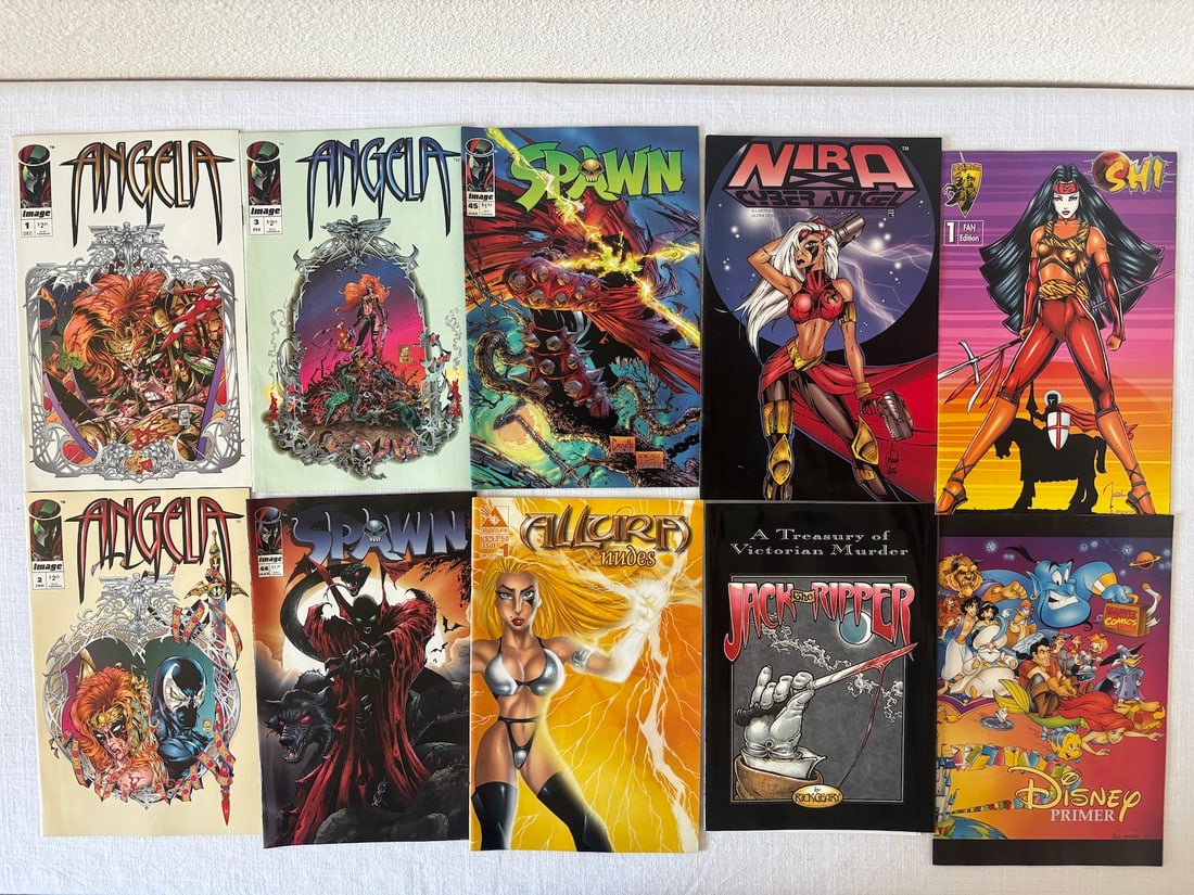 Vintage Comic Book Collection Lot: Vintage Comic Book Collection Lot