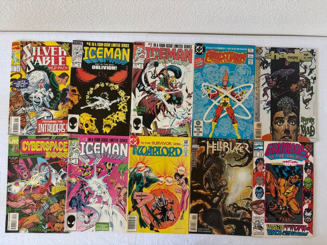 Vintage Comic Book Collection Lot: Vintage Comic Book Collection Lot