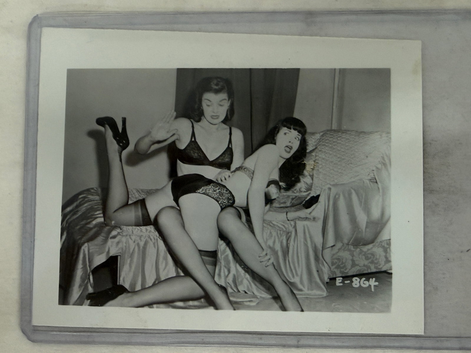 Vintage 1950s Original Irving Klaw Bettie Page 3x5 Erotic Photograph (1 of 2)