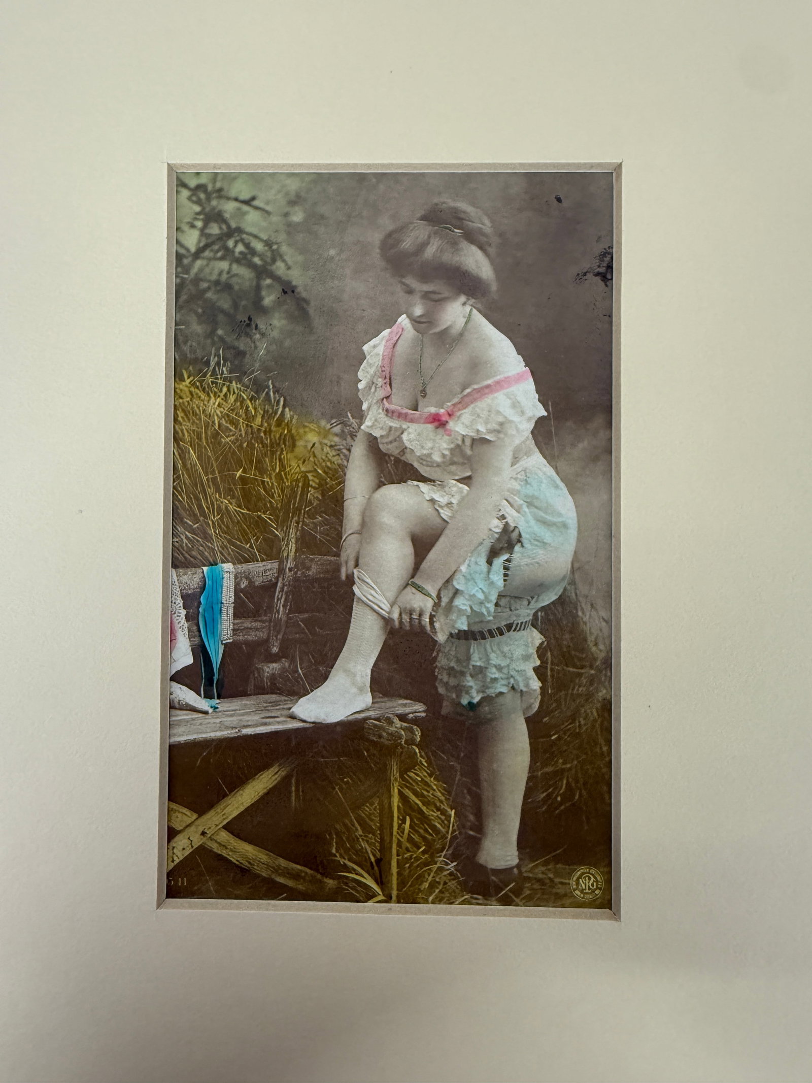 Antique French Female Model Original 1920s Risque Photograph (1 of 5)