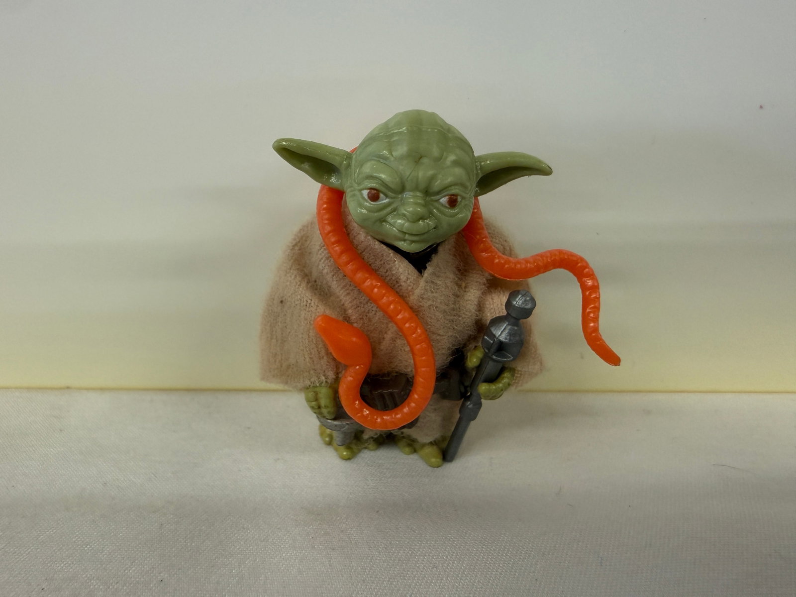 Yoda Star Wars Kenner Vintage Action Figure 1980 LFL Hong Kong with Snake: Yoda Star Wars Kenner Vintage Action Figure 1980 LFL Hong Kong with Snake