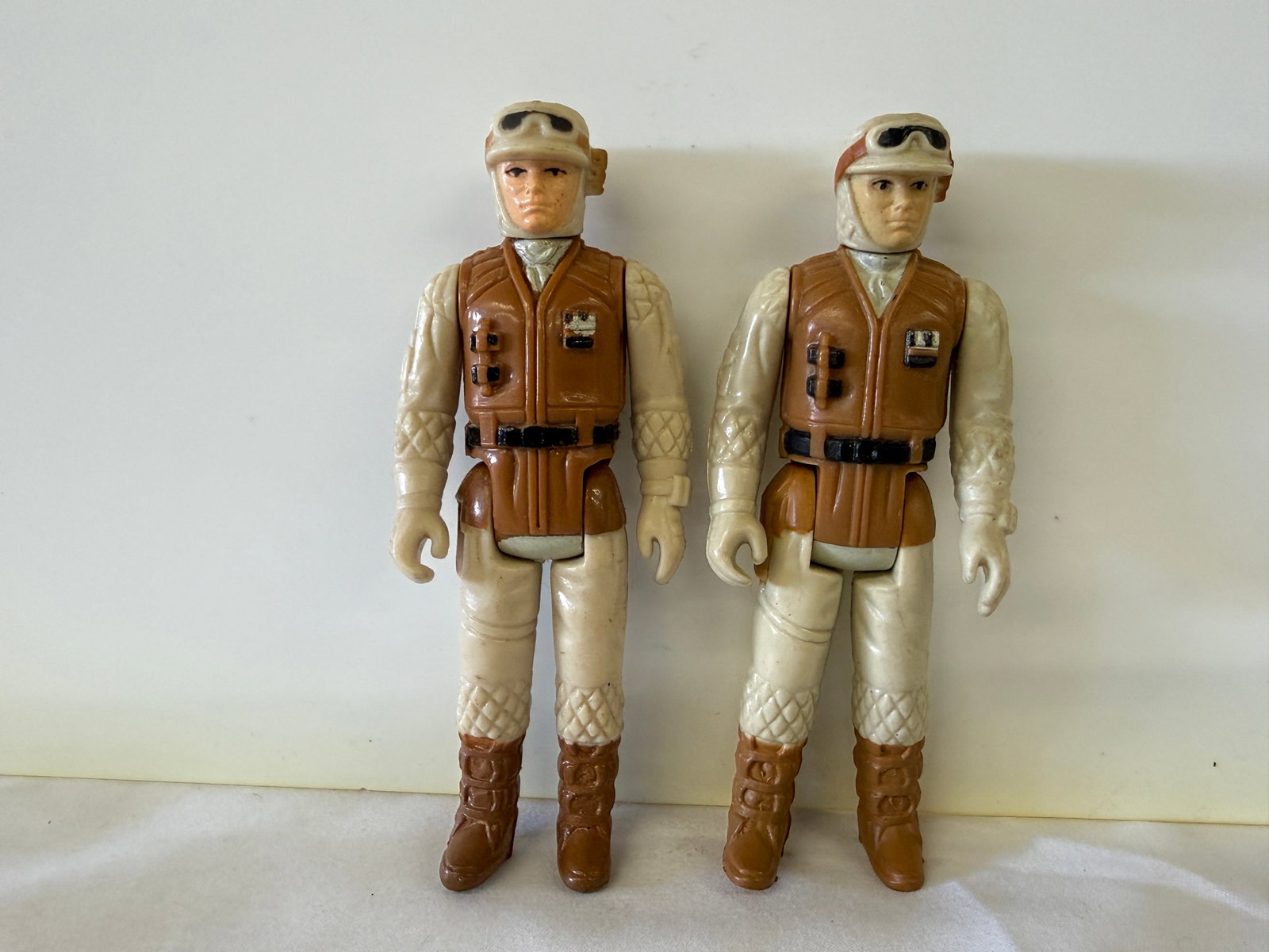 Star Wars Rebel Soldier Hoth Vintage Kenner Action Figures 1980 LFL Hong Kong x2 (1 of 3)