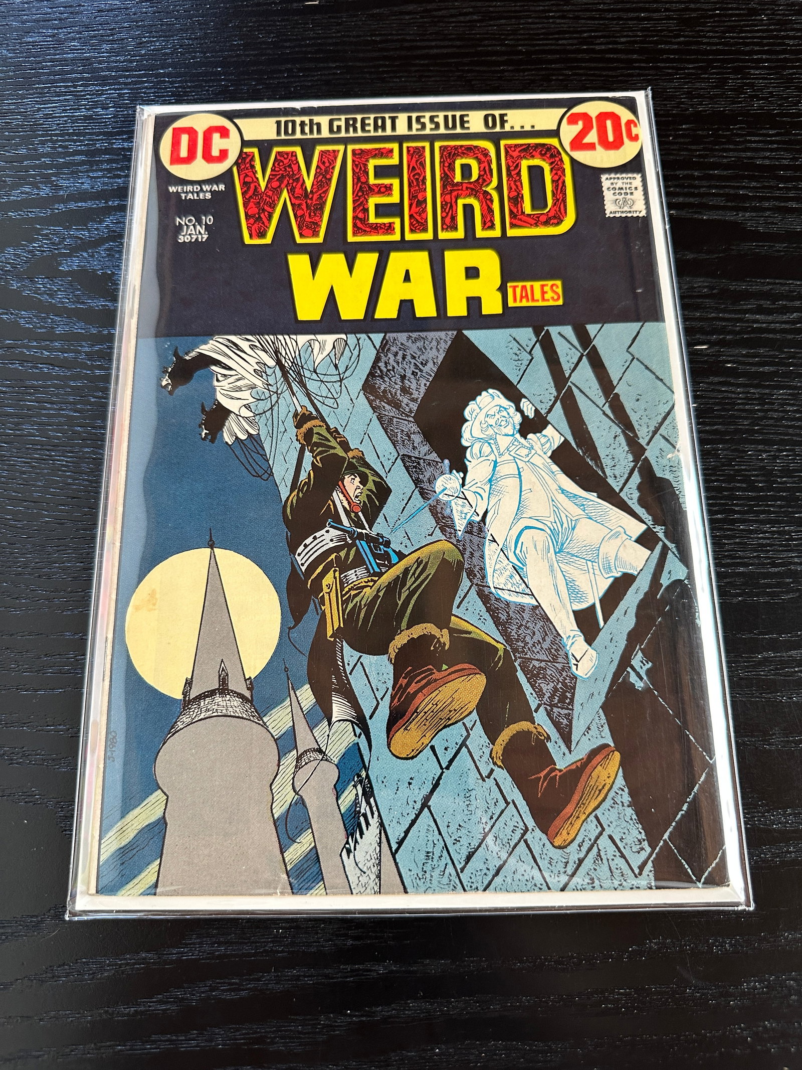 Weird War Tales #10 DC Comics 1973 Walt Simonson First Pro Work Nick Cardy Cover (1 of 2)