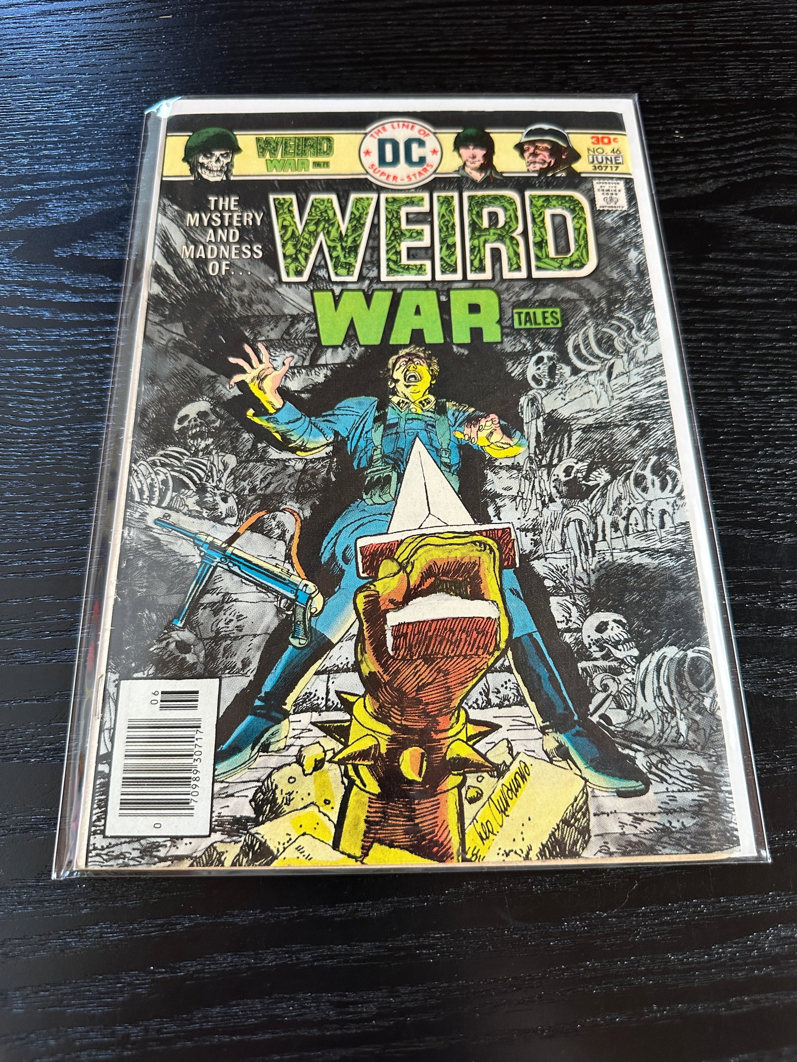 Weird War Tales #46 DC Comics 1976 High Grade Ditko Evans Duranona Cover (1 of 2)