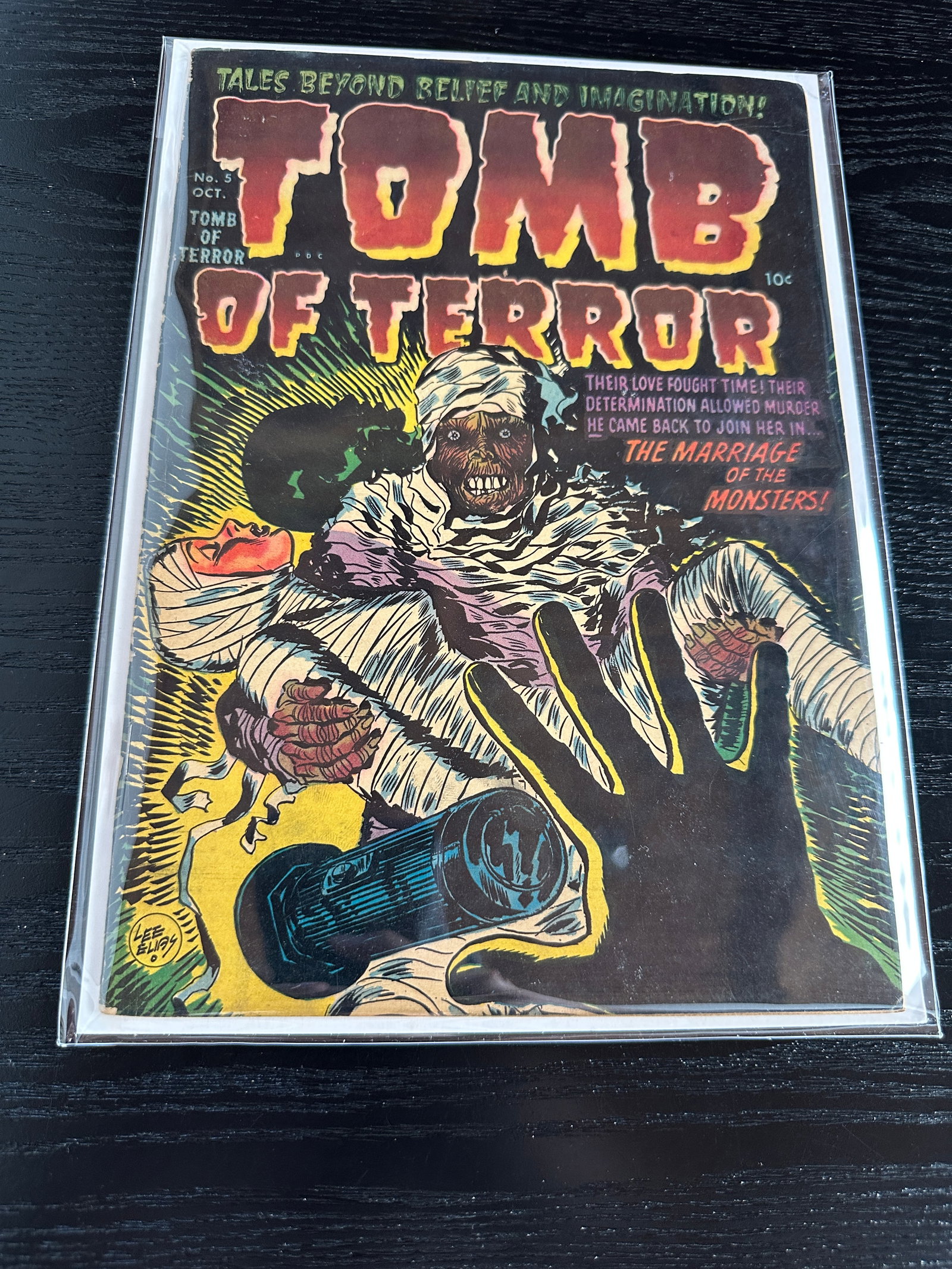 Tomb of Terror #5 Harvey Comics 1952 Pre-Code Horror Comic in Acrylic Case (1 of 2)