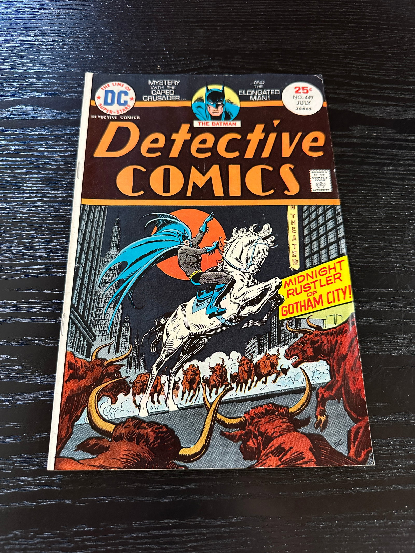 Batman Detective Comics #449 DC Bronze Age Comic Book July 1975: Batman Detective Comics #449 DC Bronze Age Comic Book July 1976
