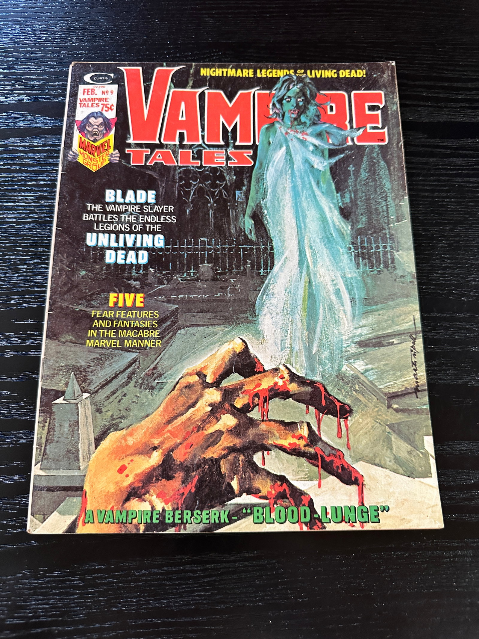 Vampire Tales #9 Marvel Comics Magazine 1974 Blade Horror Bronze Age (1 of 2)