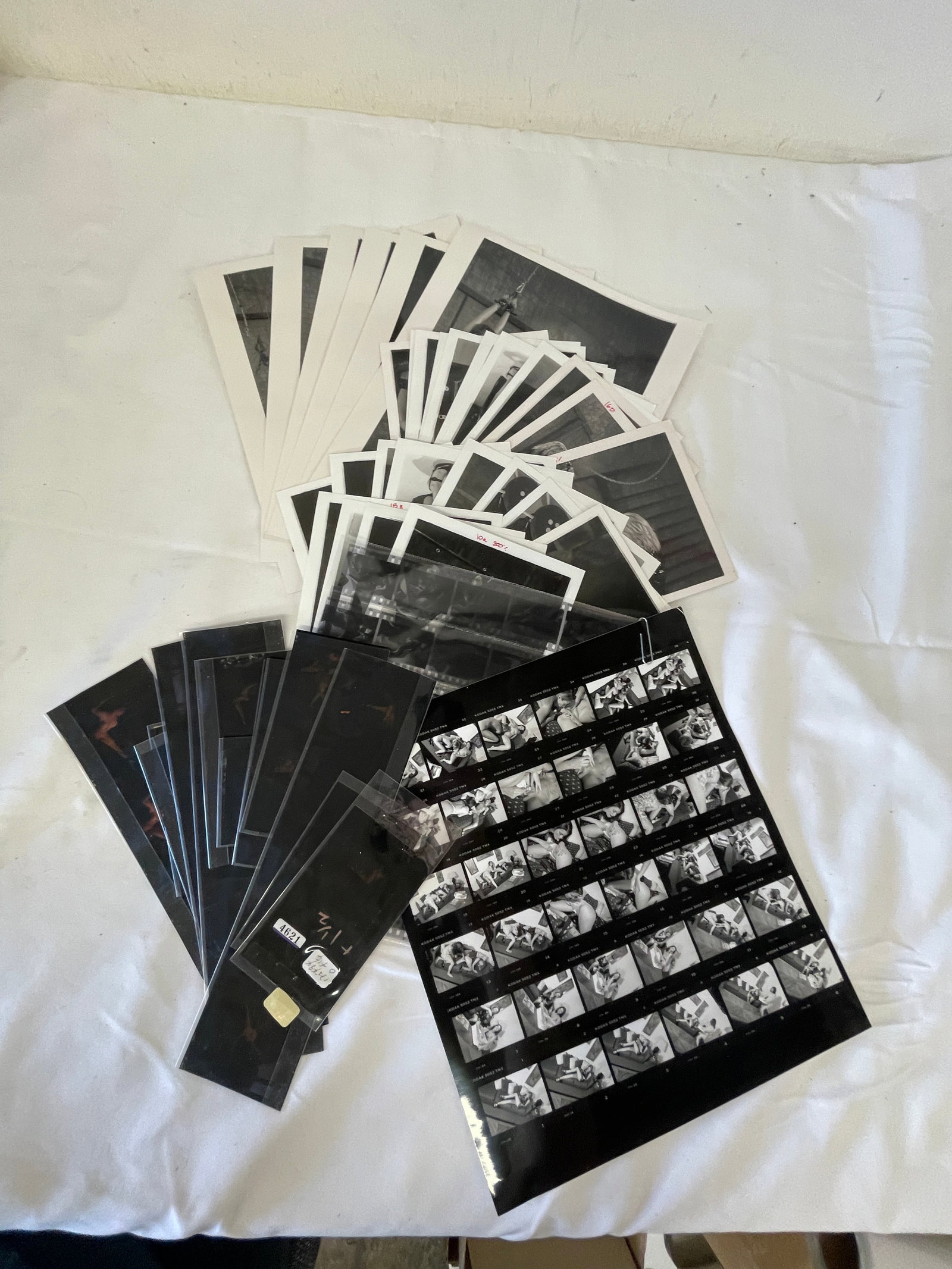 Vintage Female Risque Erotic Photos, Slides and Contact Sheets: Vintage Female Risque Erotic Photos, Slides and Contact Sheets