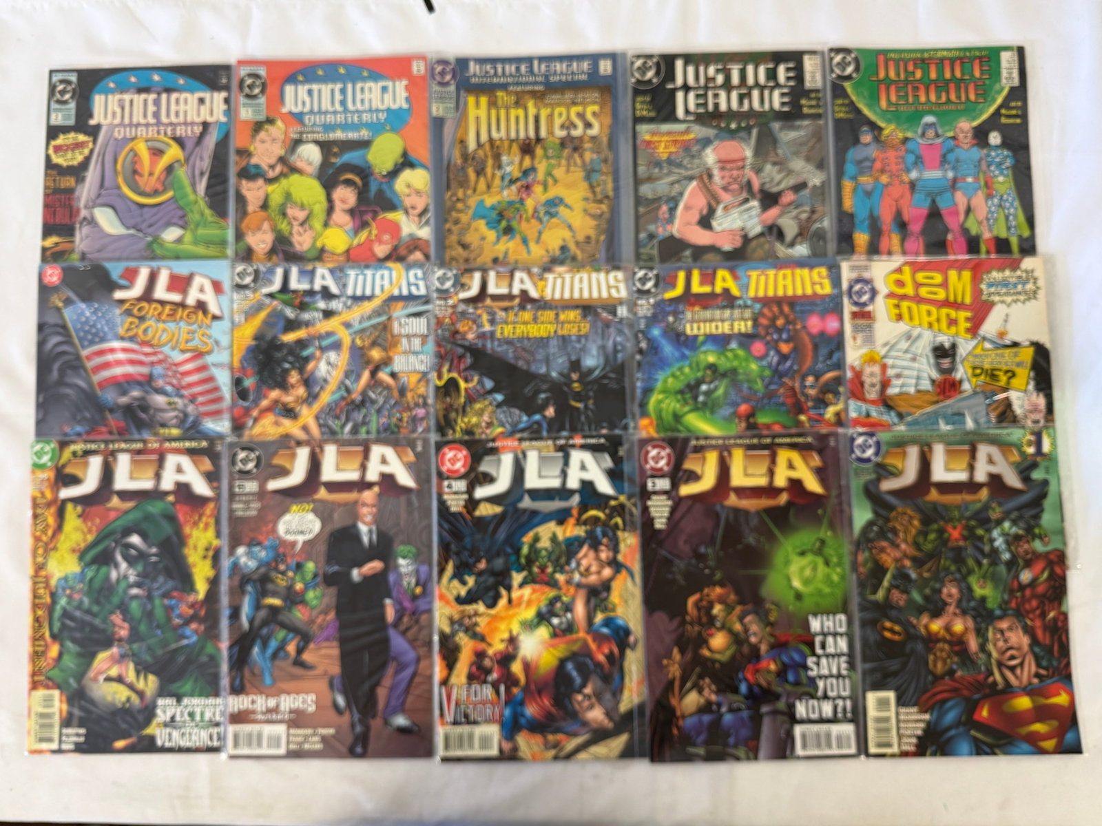 Vintage Comic Book Collection Lot: Vintage Comic Book Collection Lot