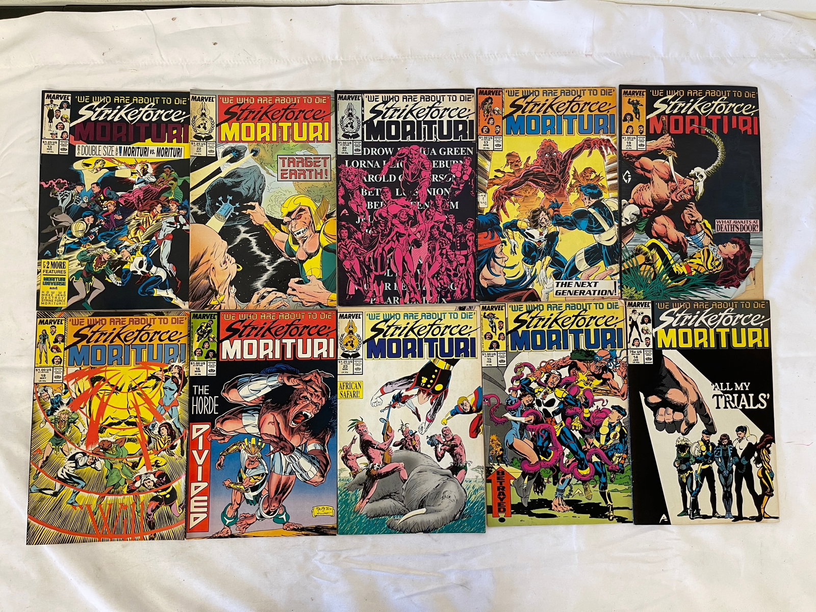 Vintage Comic Book Collection Lot: Vintage Comic Book Collection Lot