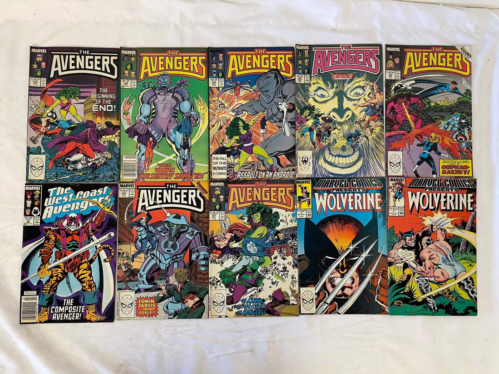 Vintage Comic Book Collection Lot: Vintage Comic Book Collection Lot