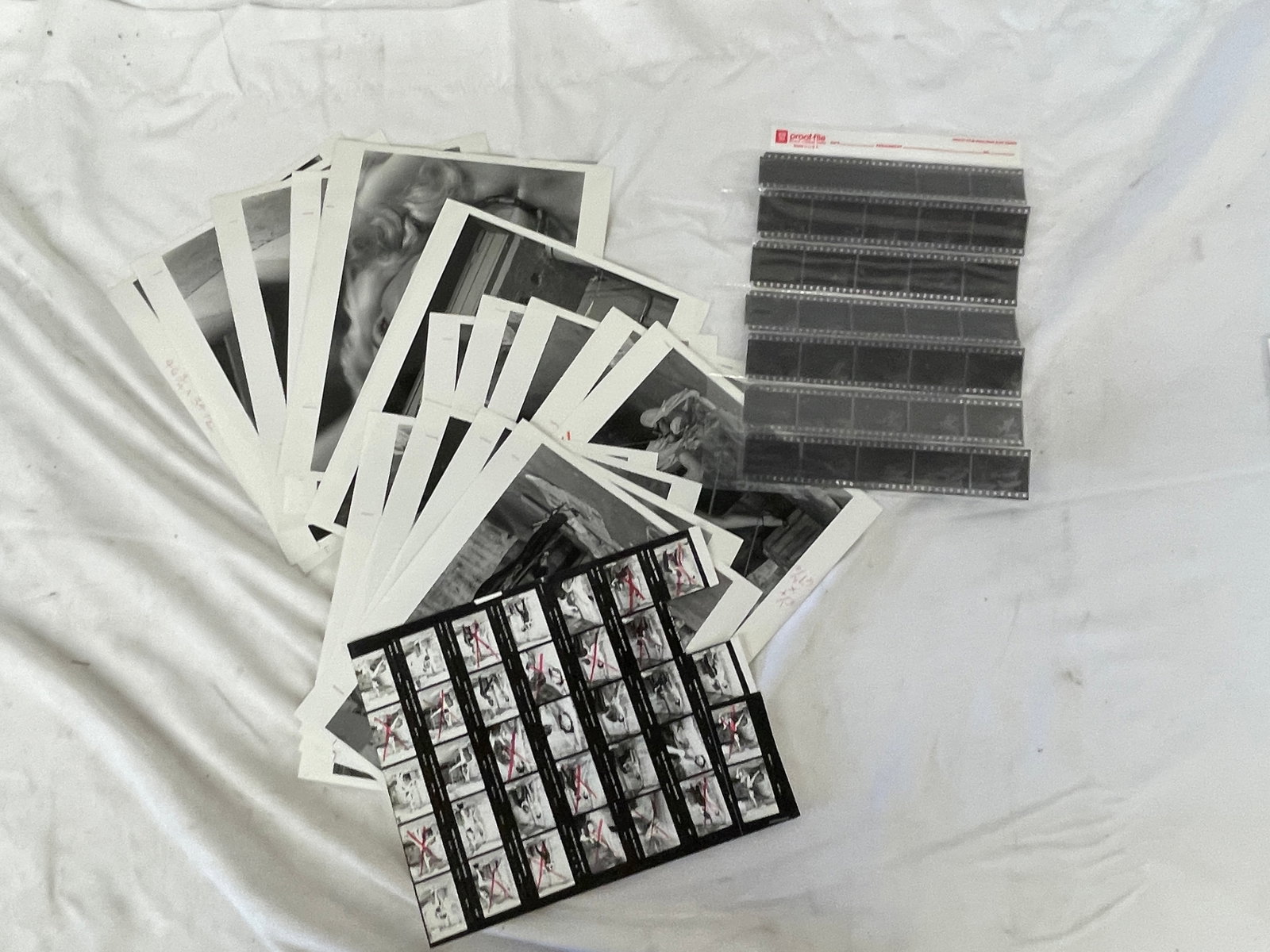 Vintage Adult Erotic Photos Negatives Slides and Contact Sheets (1 of 2)