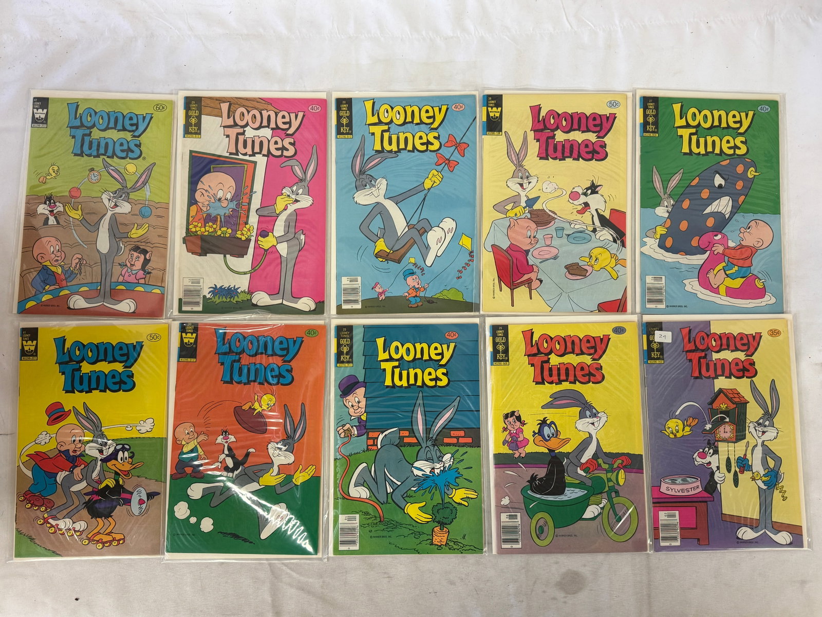 Vintage Comic Book Collection Lot: Vintage Comic Book Collection Lot