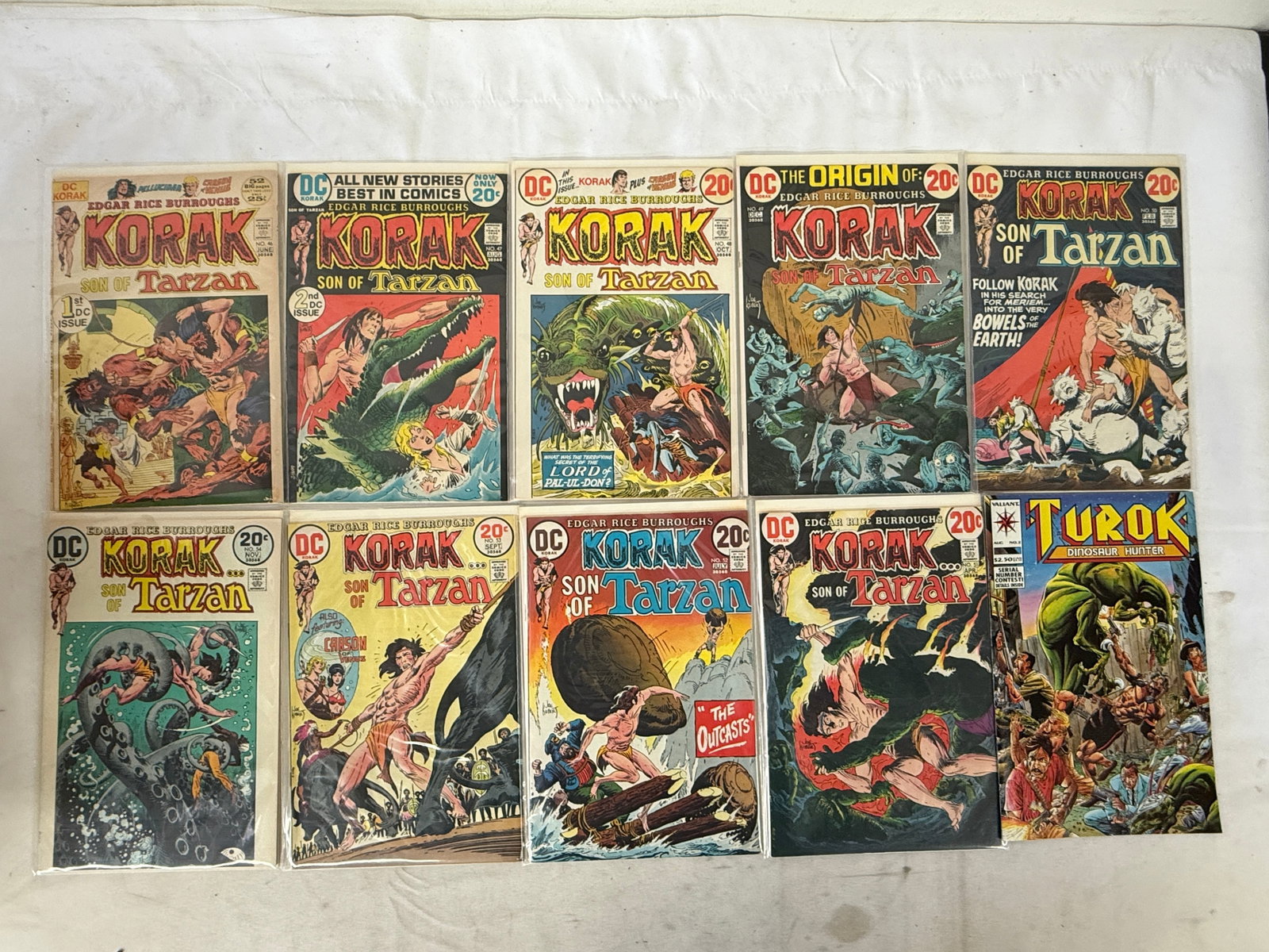 Vintage Comic Book Collection Lot: Vintage Comic Book Collection Lot
