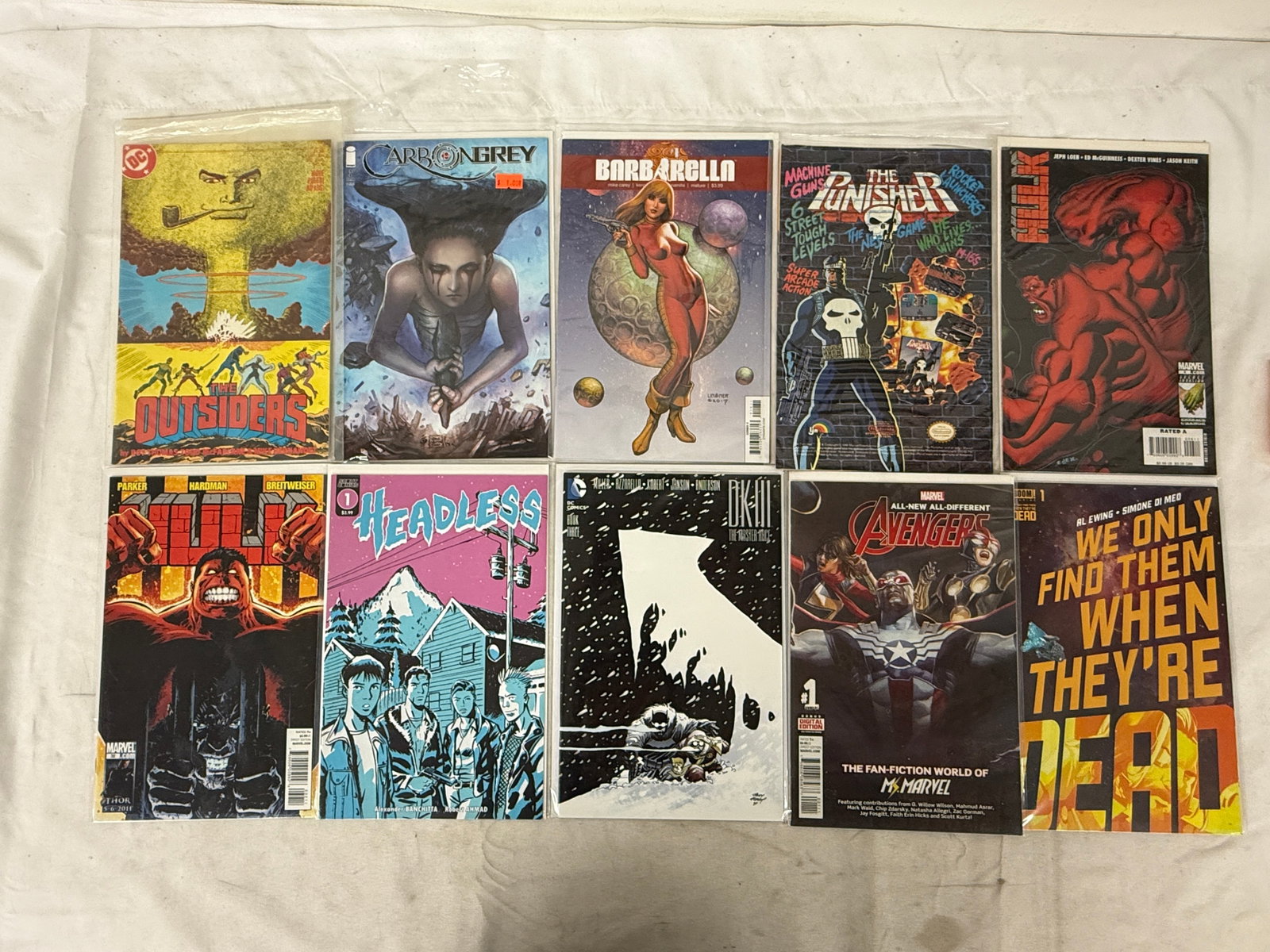 Vintage Comic Book Collection Lot: Vintage Comic Book Collection Lot