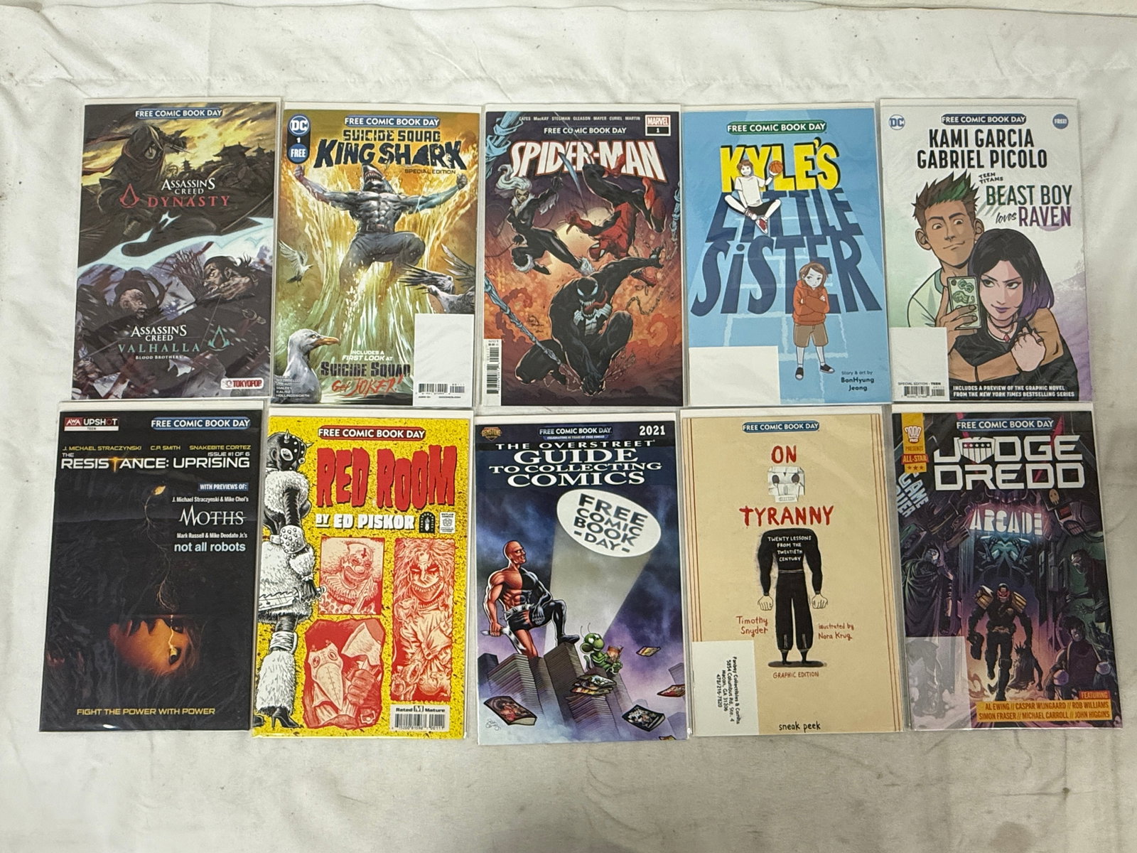 Vintage Comic Book Collection Lot: Vintage Comic Book Collection Lot