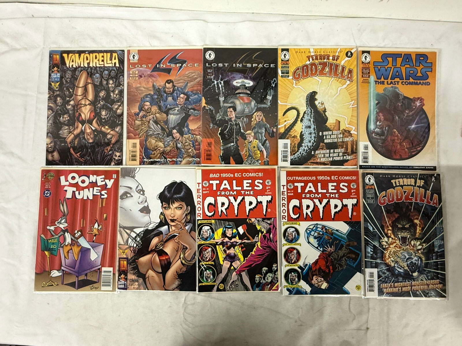 Vintage Comic Book Collection Lot: Vintage Comic Book Collection Lot