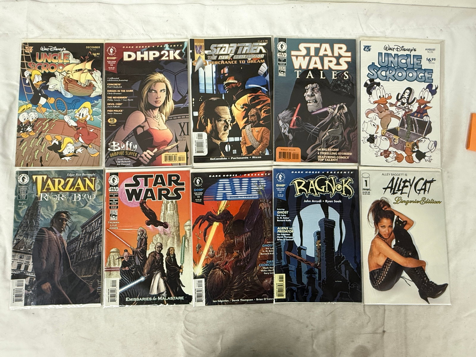 Vintage Comic Book Collection Lot: Vintage Comic Book Collection Lot