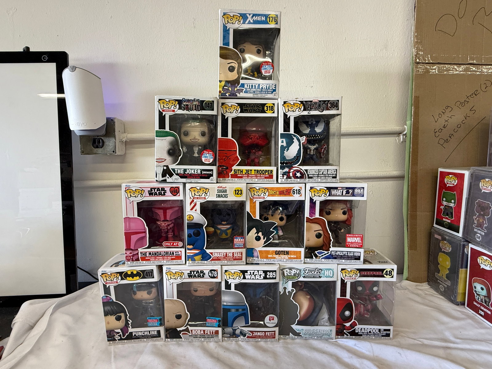 Funko Pop Vinyl Collection 14 Figures Star Wars Marvel DC Dragon Ball Z: Funko Pop Vinyl Collection 14 Figures Star Wars Marvel DC Dragon Ball Z