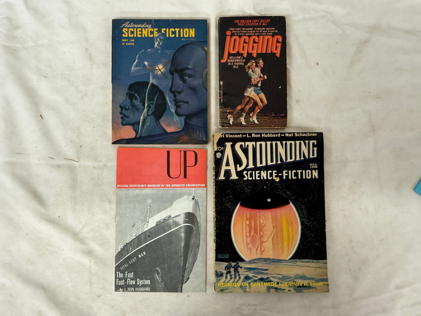 Vintage Pulp Magazines & Books Lot: Astounding Science Fiction, Scientology UP (1 of 7)