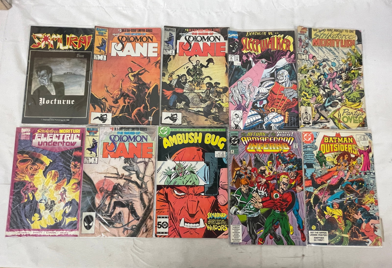 Vintage Comic Book Collection Lot: Vintage Comic Book Collection Lot