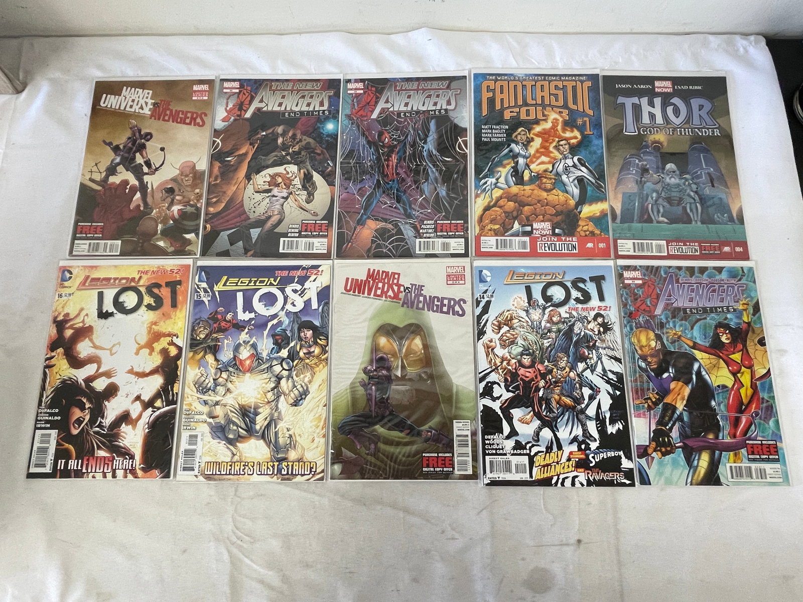 Vintage Comic Book Collection Lot: Vintage Comic Book Collection Lot