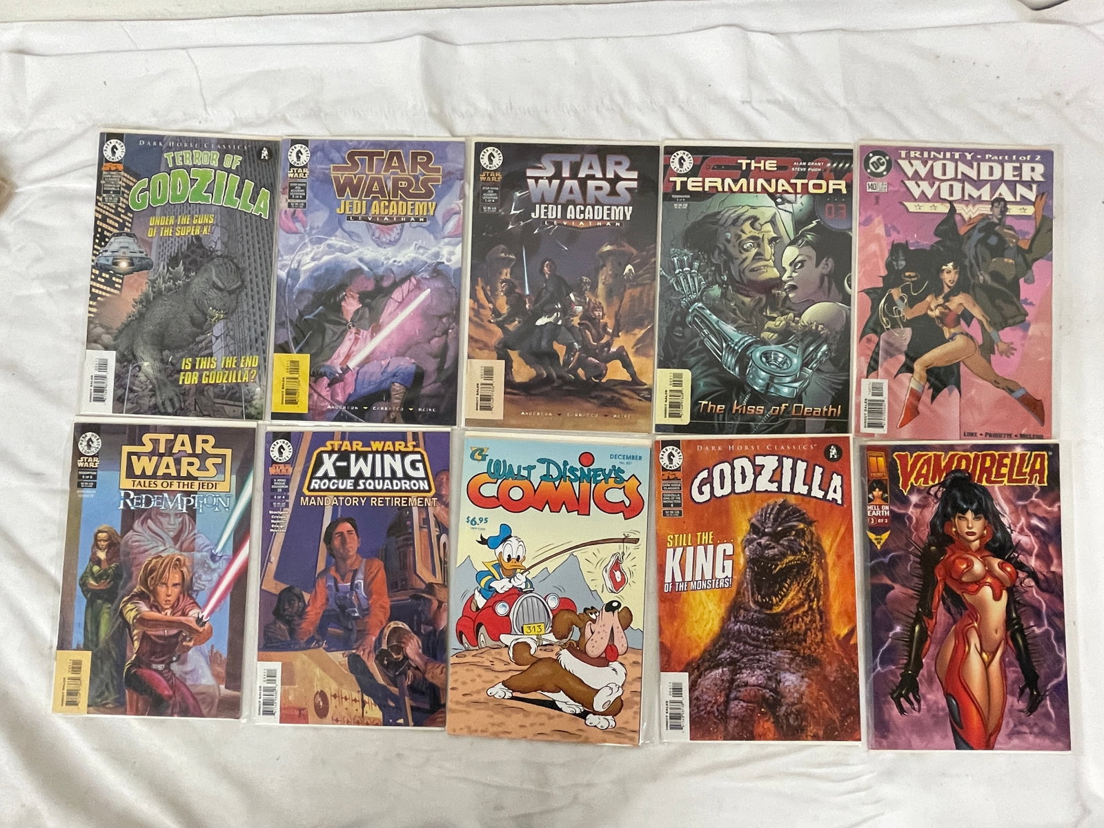 Vintage Comic Book Collection Lot: Vintage Comic Book Collection Lot