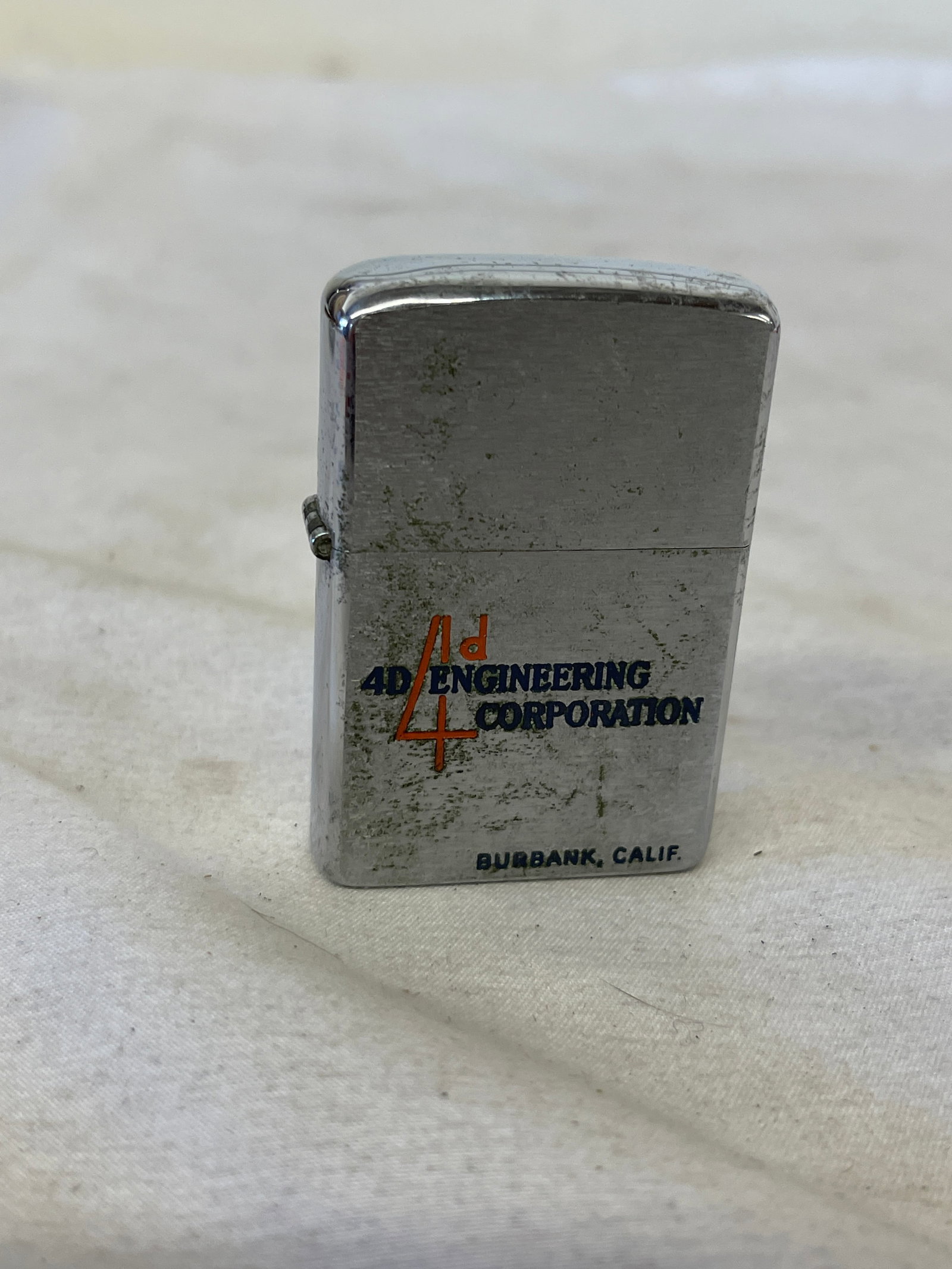 4D Engineering Corporation Burbank CA Vintage Zippo Advertising Lighter (1 of 4)
