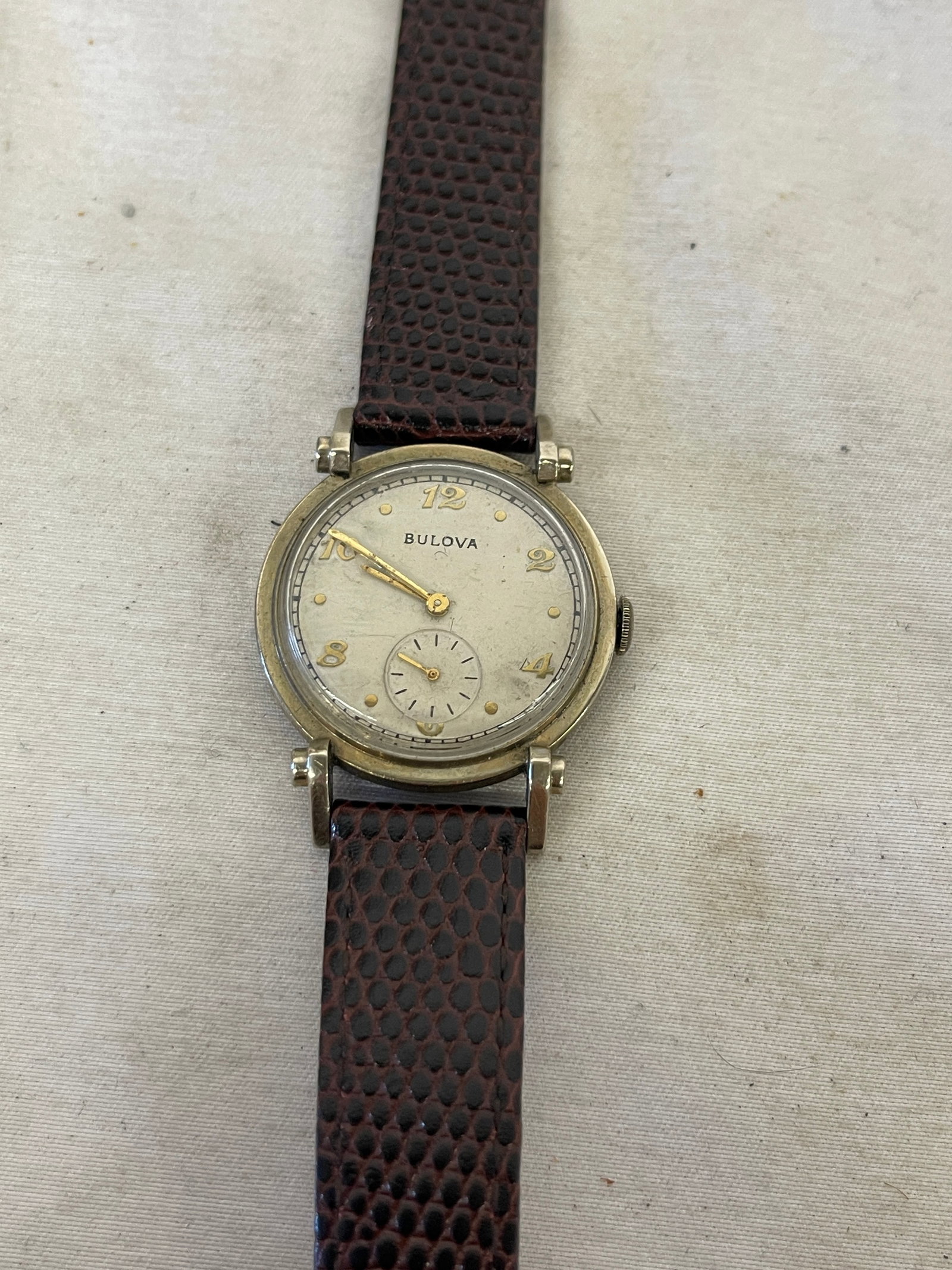 Bulova Vintage Men's Manual Wind Wristwatch, 10K Gold Filled Case, 31.6mm (1 of 5)