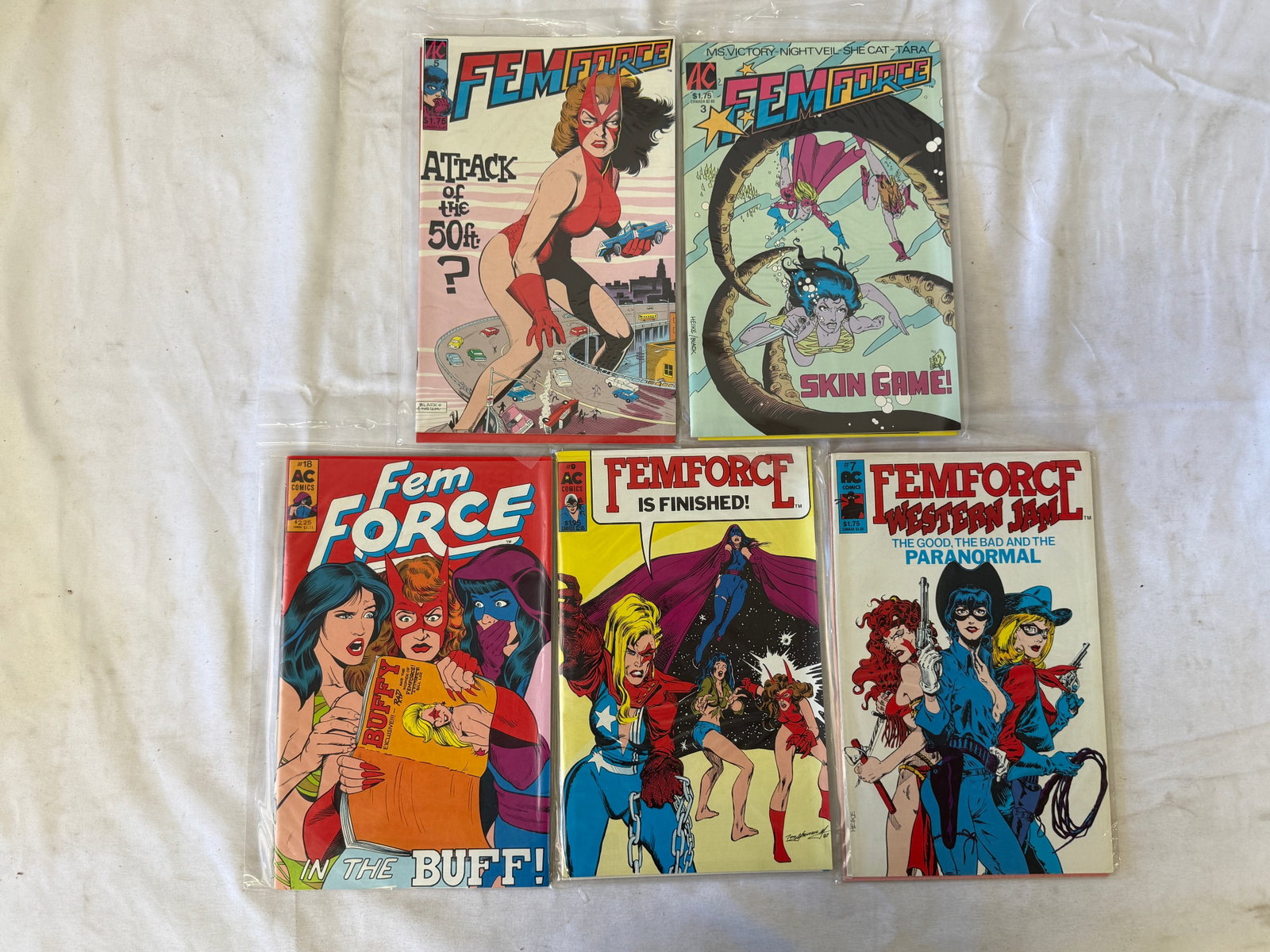Vintage Comic Book Collection Lot: Vintage Comic Book Collection Lot