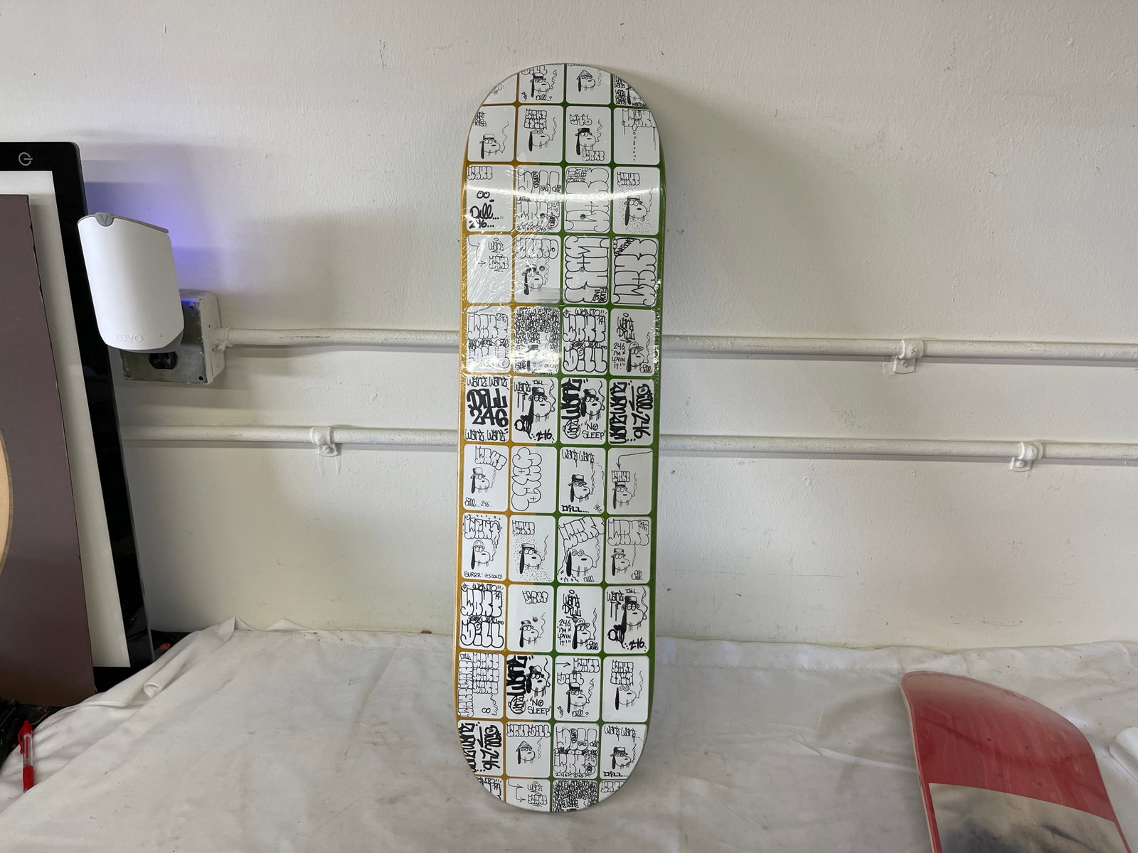 Lot of 2 Graffiti Art Skateboard Decks: Dill/246/Warz & Morgan Street Art (1 of 9)