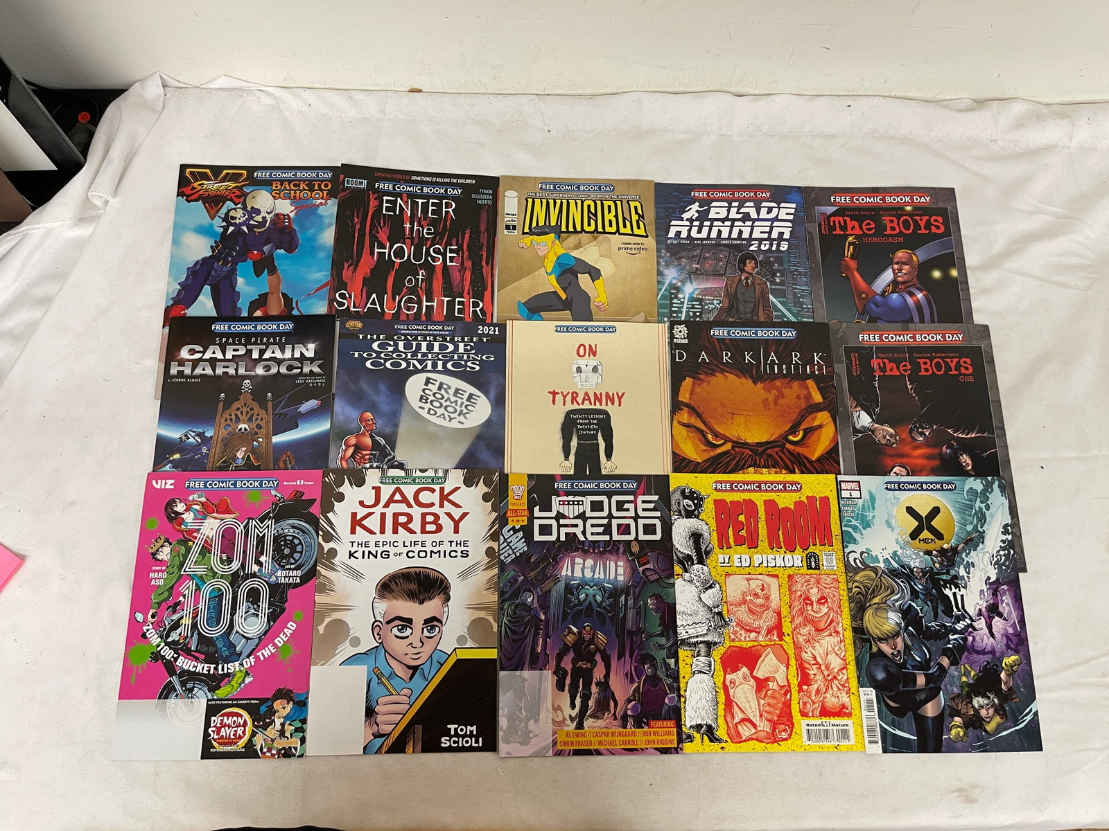 Vintage Comic Book Collection Lot: Vintage Comic Book Collection Lot