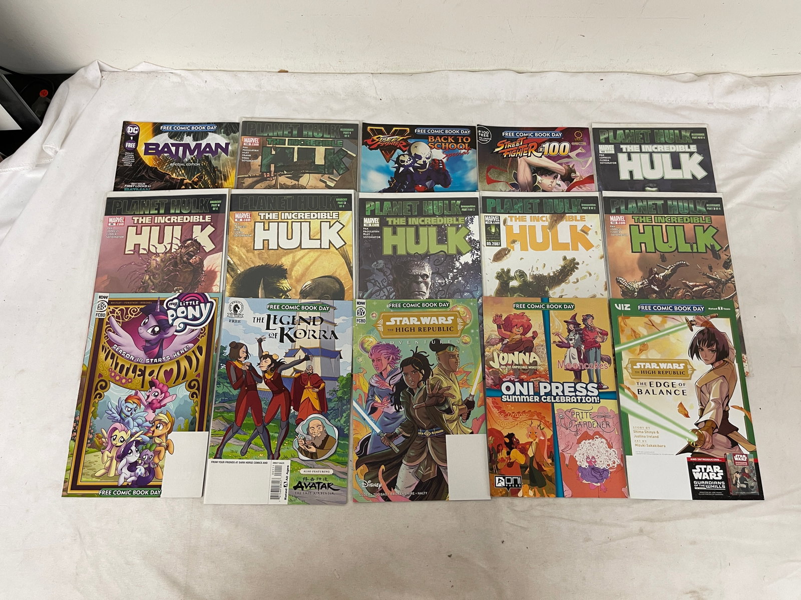 Vintage Comic Book Collection Lot: Vintage Comic Book Collection Lot