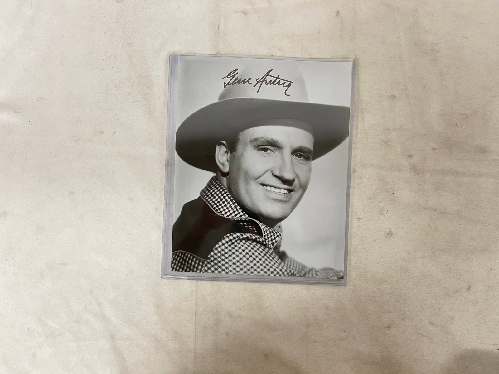 Gene Autry Signed Black & White 8x10 Photo Autograph Western Cowboy (1 of 5)