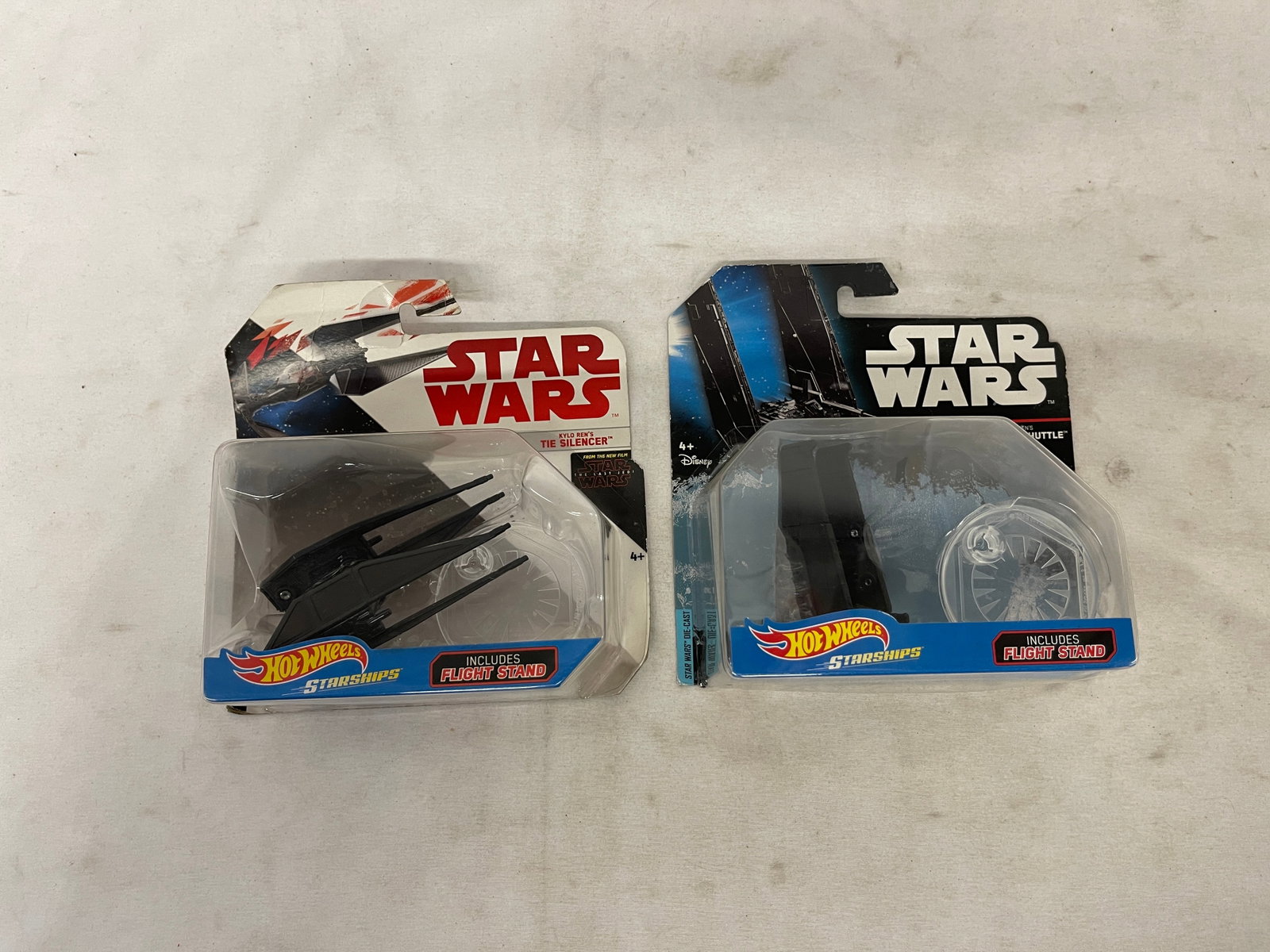 Star Wars Hot Wheels Starships Kylo Ren's TIE Silencer & Command Shuttle Set x2 (1 of 4)