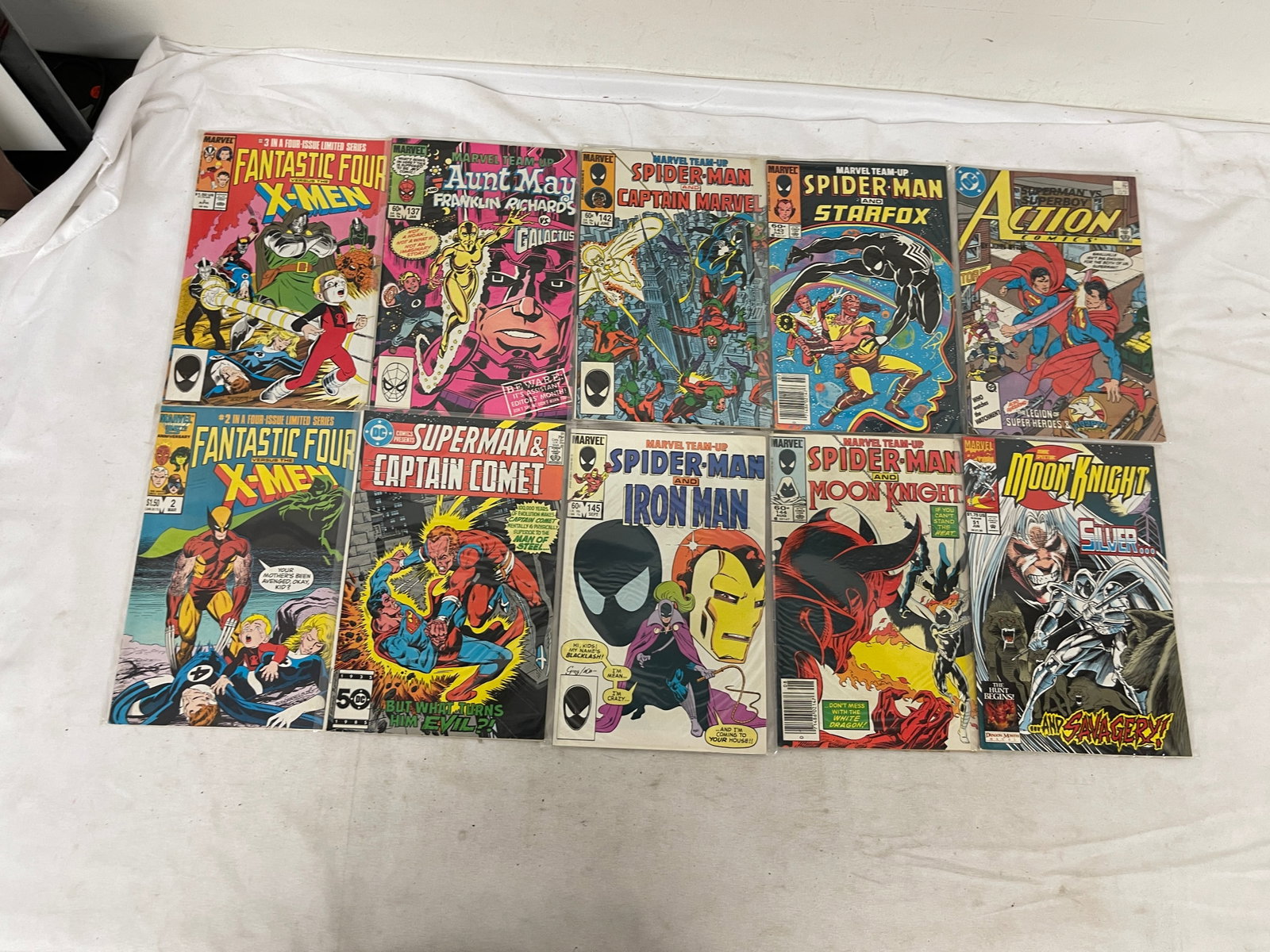 Vintage Comic Book Collection Lot: Vintage Comic Book Collection Lot