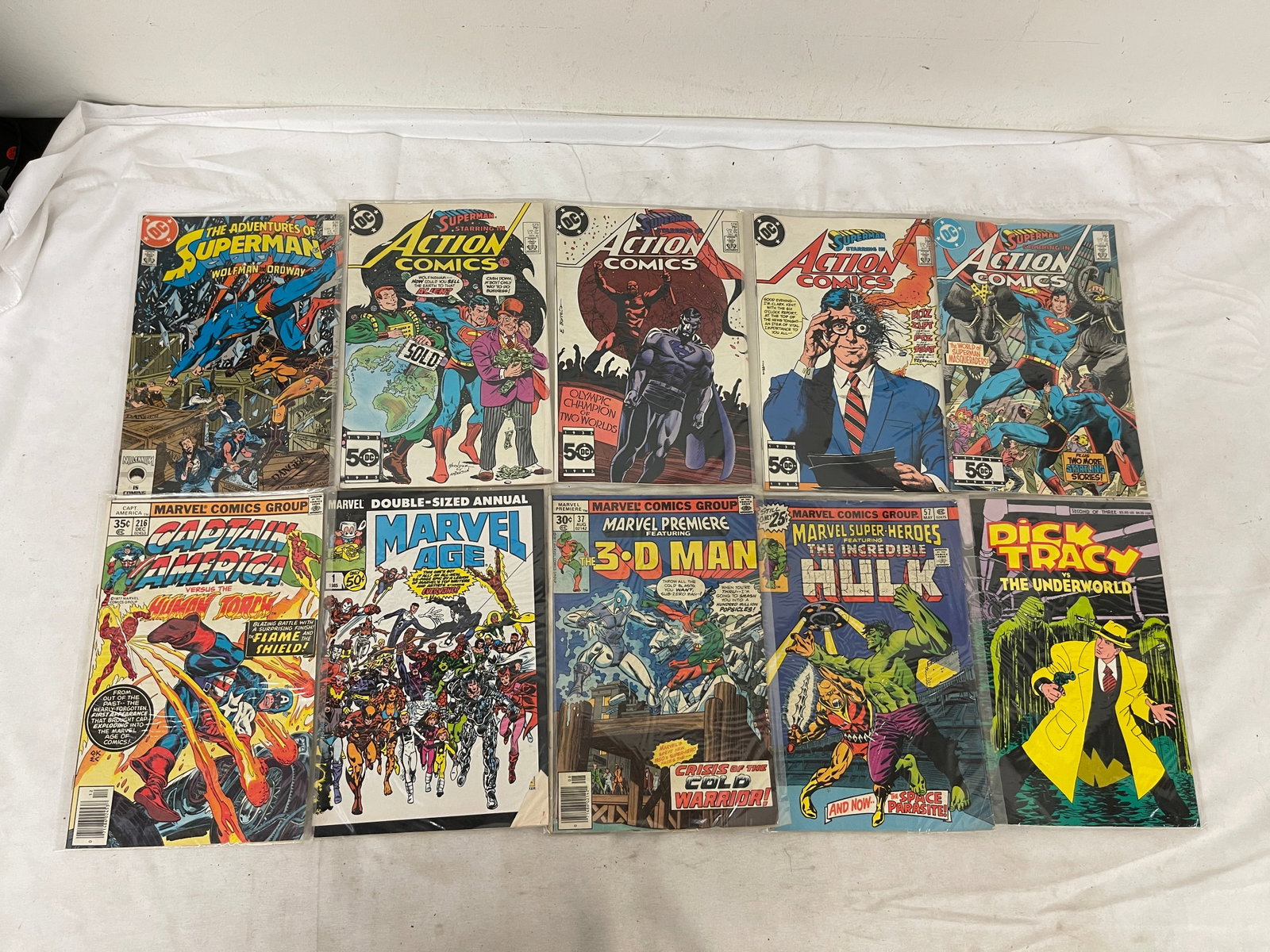 Vintage Comic Book Collection Lot: Vintage Comic Book Collection Lot
