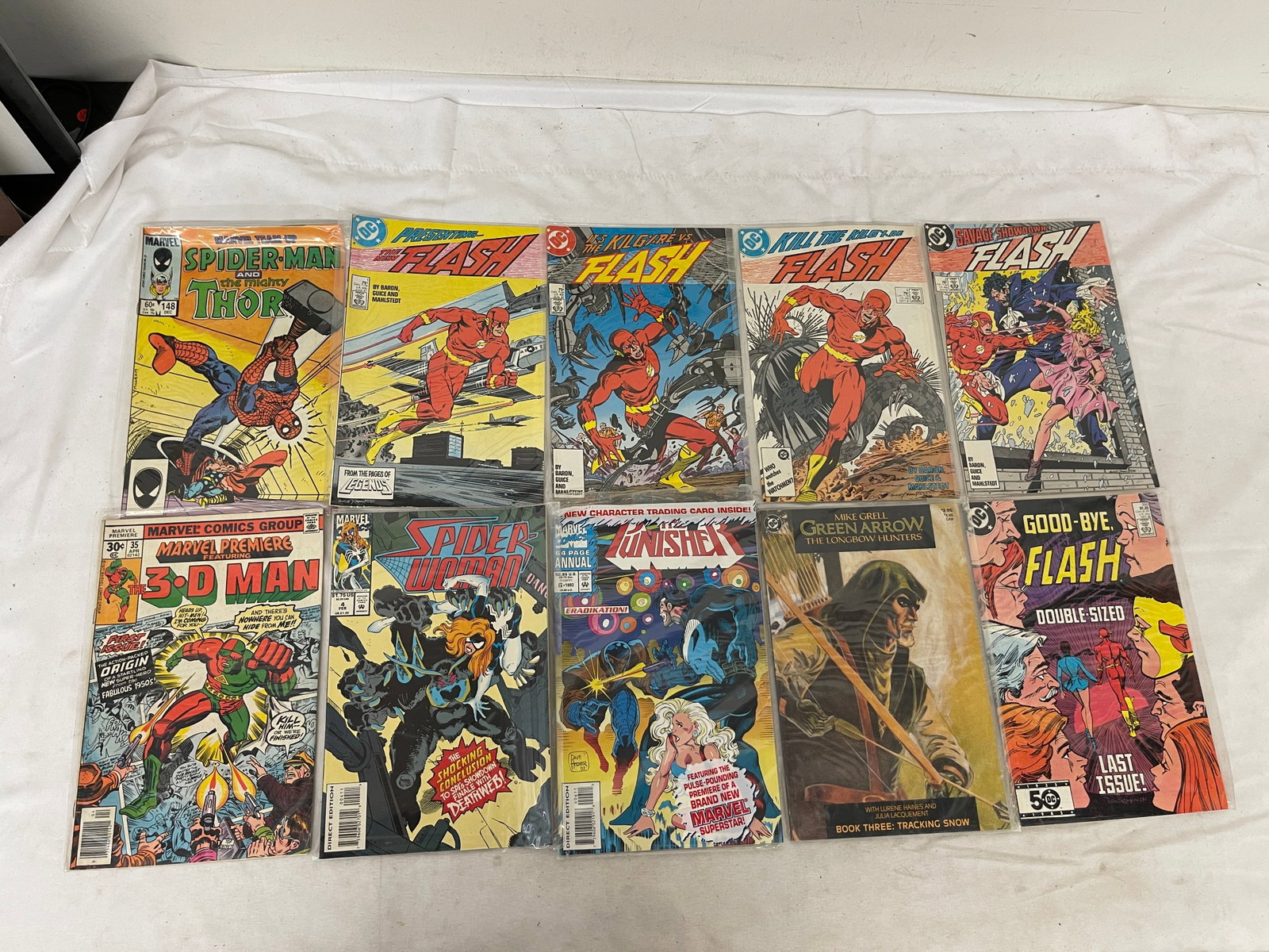 Vintage Comic Book Collection Lot: Vintage Comic Book Collection Lot