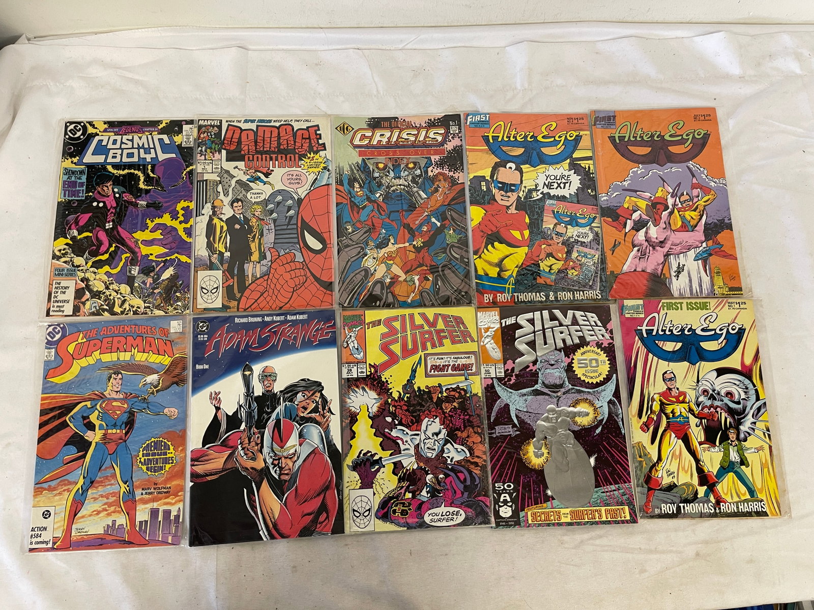 Vintage Comic Book Collection Lot: Vintage Comic Book Collection Lot