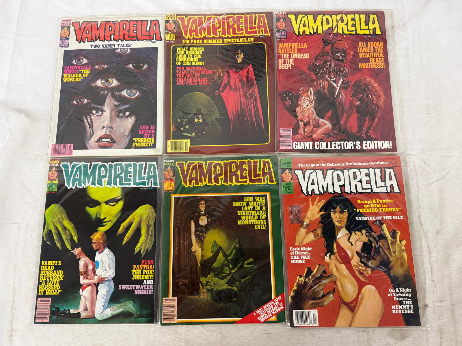 Vintage Comic Book Collection Lot: Vintage Comic Book Collection Lot