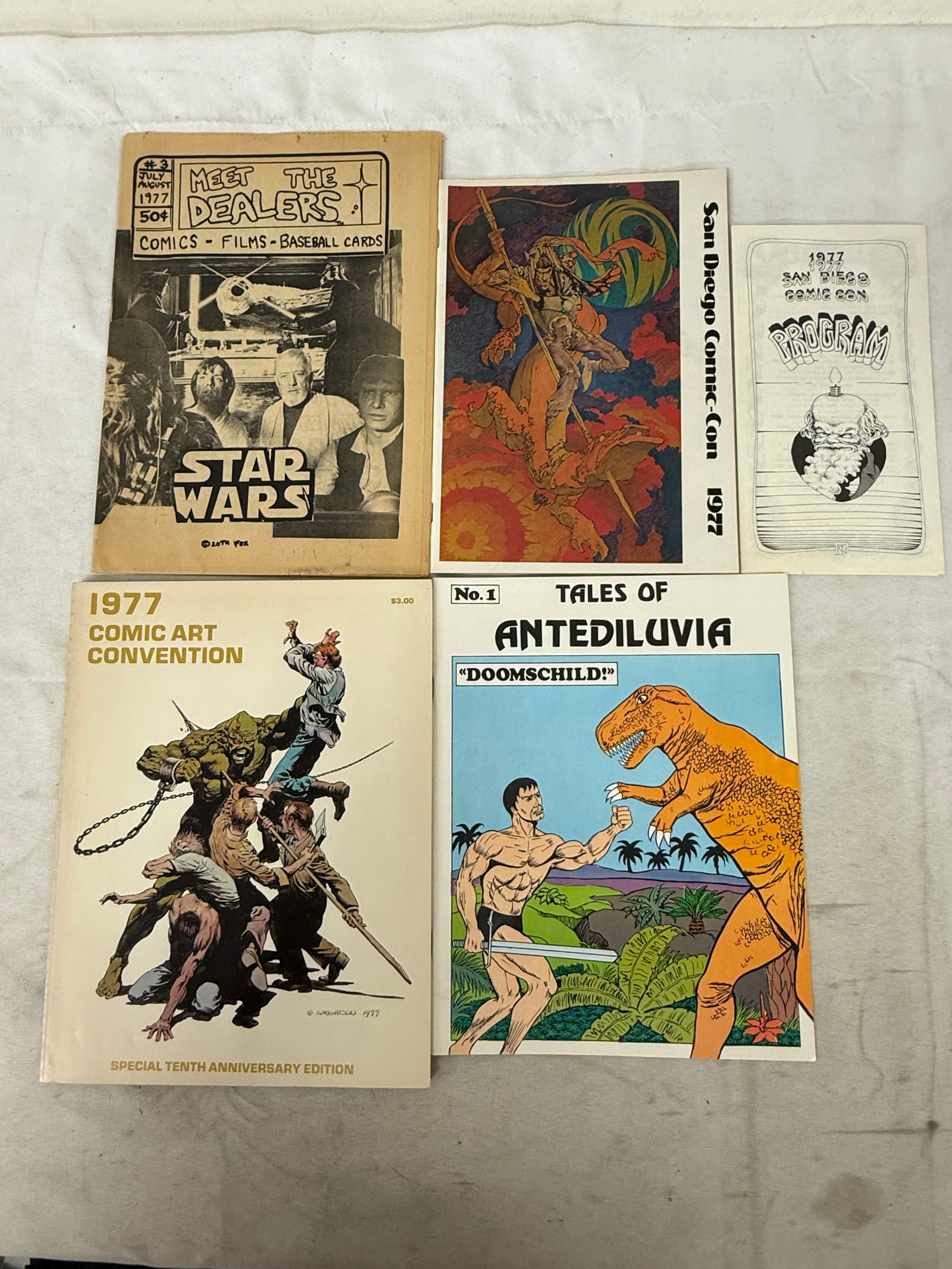 1977 San Diego Comic-Con Program & Comics Lot Star Wars Warren Pacific Comics: 1977 San Diego Comic-Con Program & Comics Lot Star Wars Warren Pacific Comics