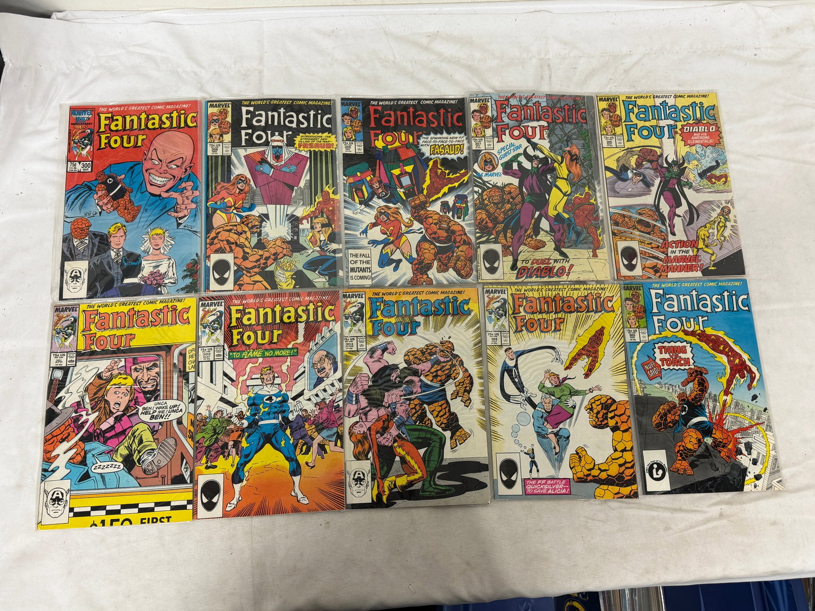 Vintage Comic Book Collection Lot: Vintage Comic Book Collection Lot