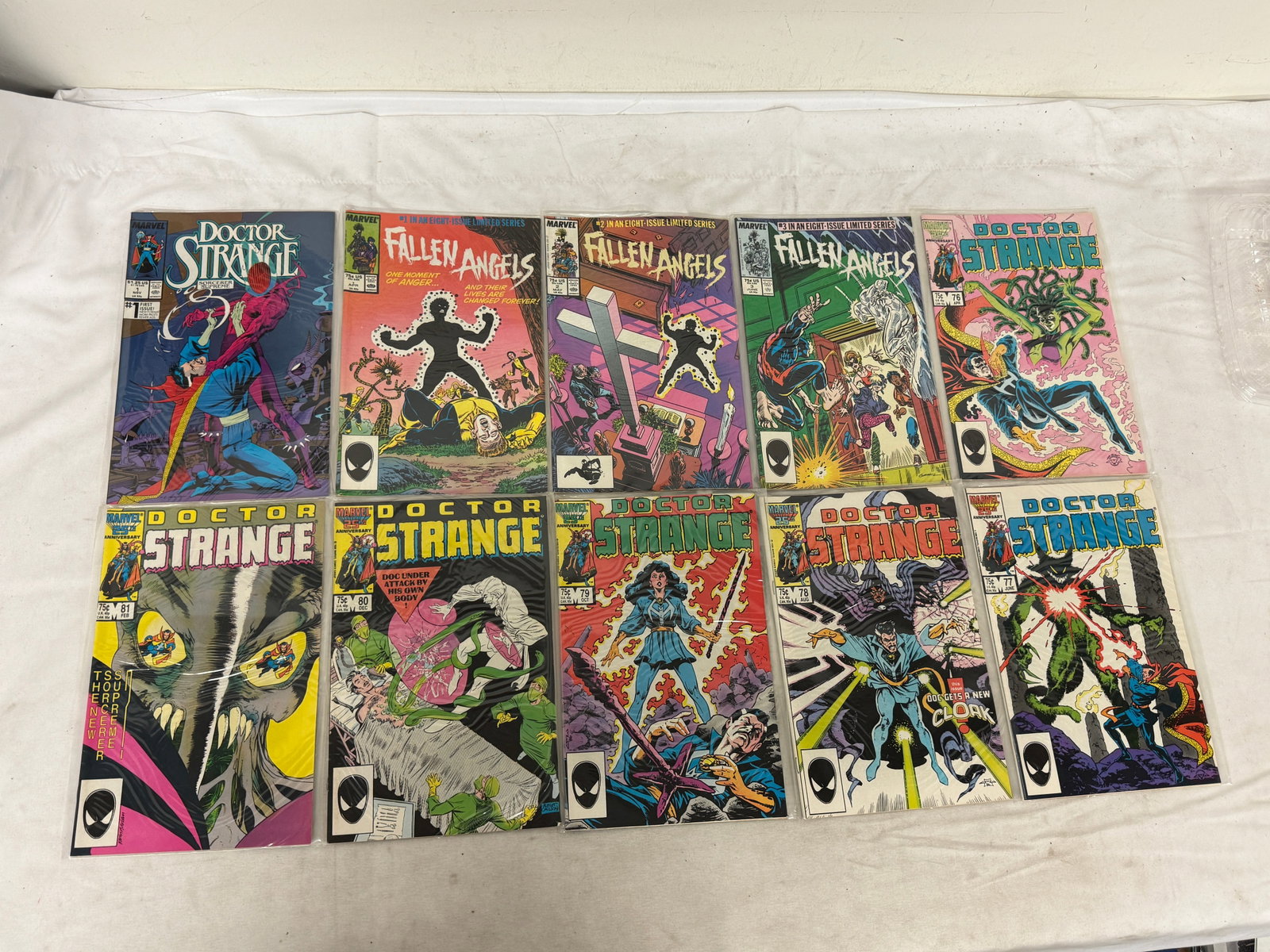 Vintage Comic Book Collection Lot: Vintage Comic Book Collection Lot