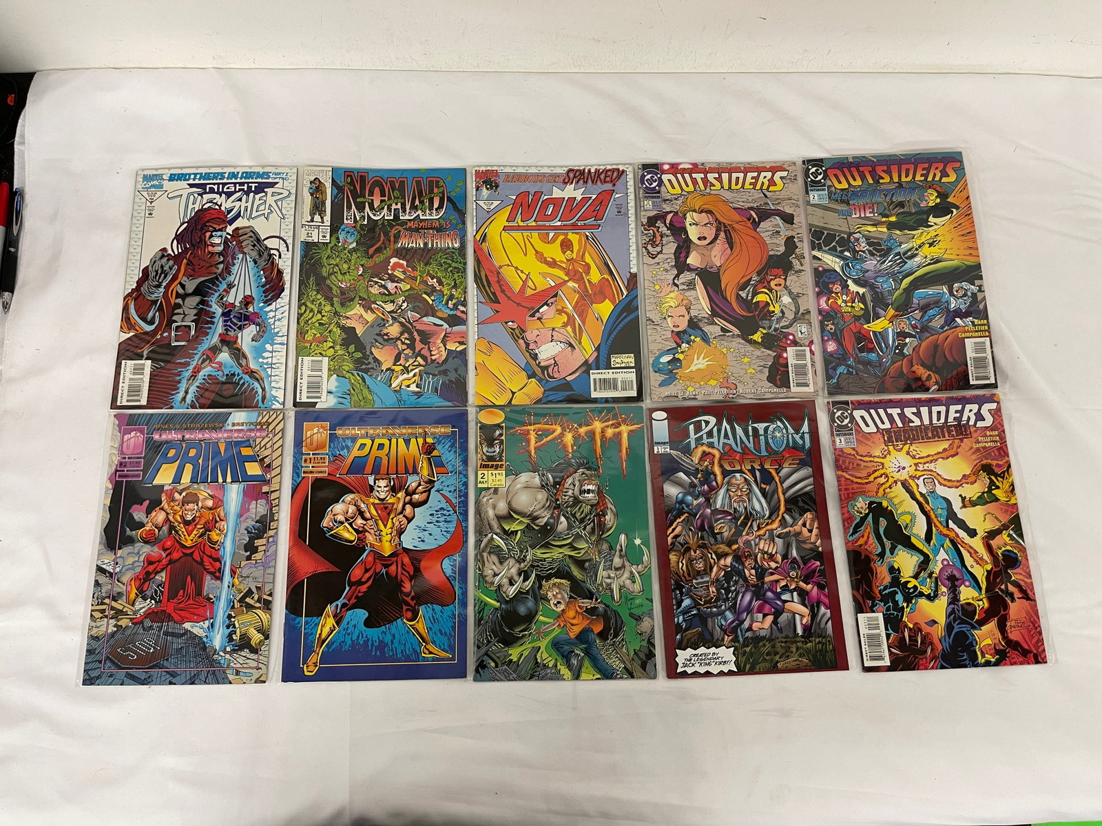 Vintage Comic Book Collection Lot: Vintage Comic Book Collection Lot