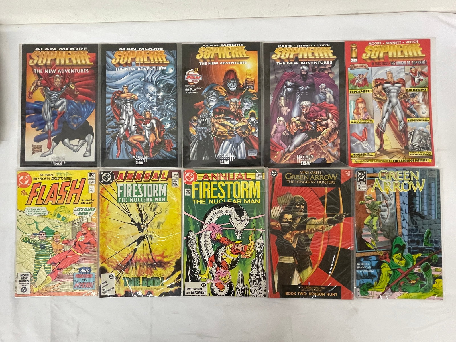 Vintage Comic Book Collection Lot: Vintage Comic Book Collection Lot