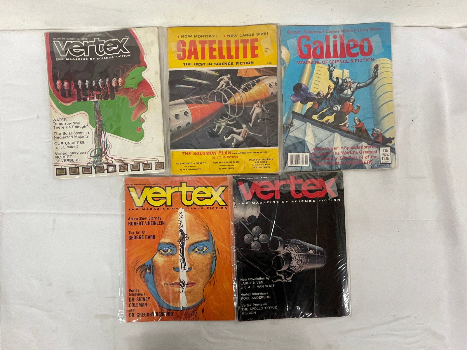 Vintage Sci-Fi Science Ficition Magazine Collection Lot (1 of 3)