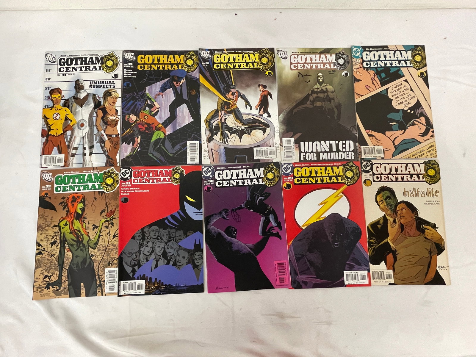 Vintage Comic Book Collection Lot: Vintage Comic Book Collection Lot